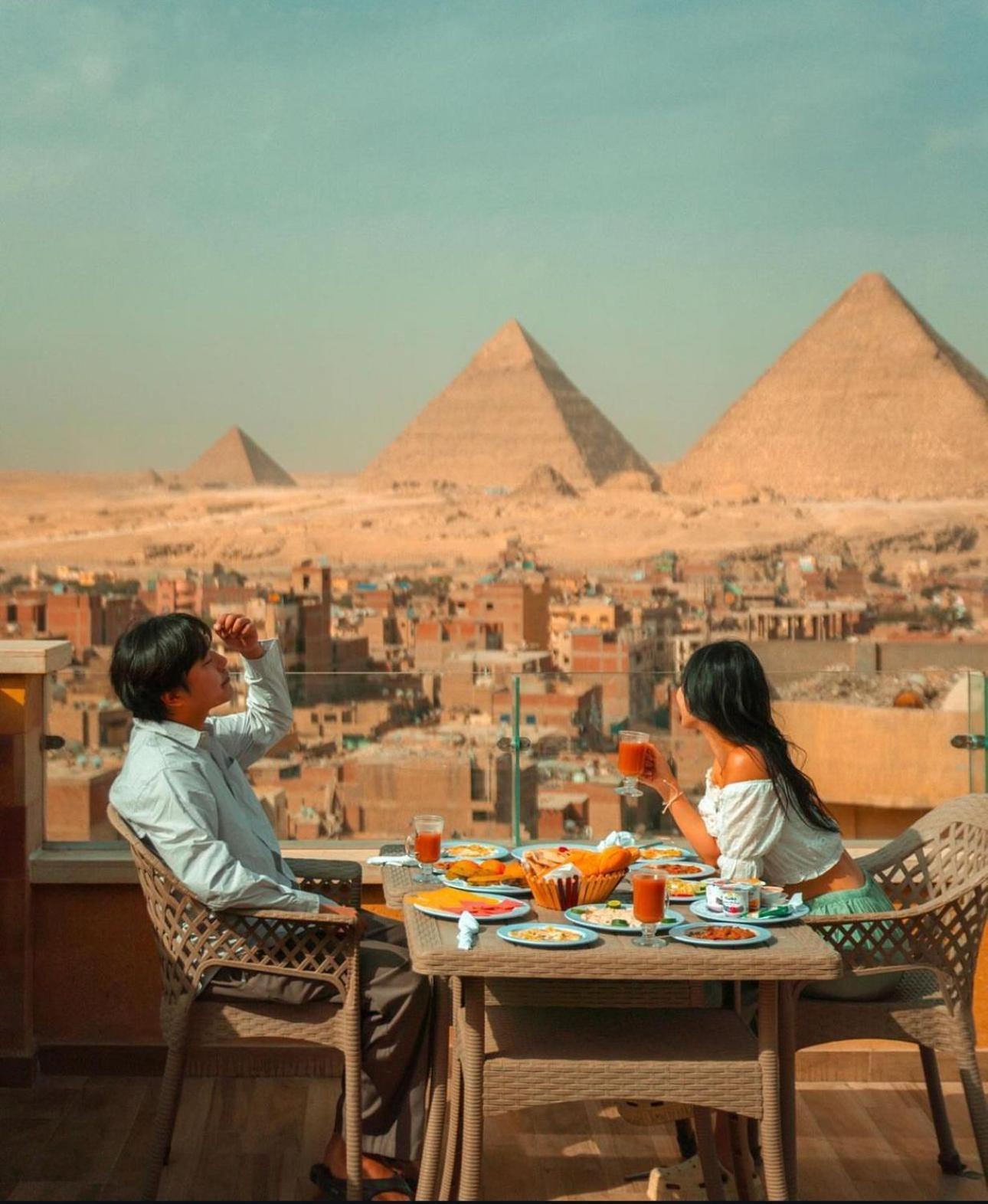Celia Pyramids View Inn Nazlet el-Sîsi Exteriér fotografie